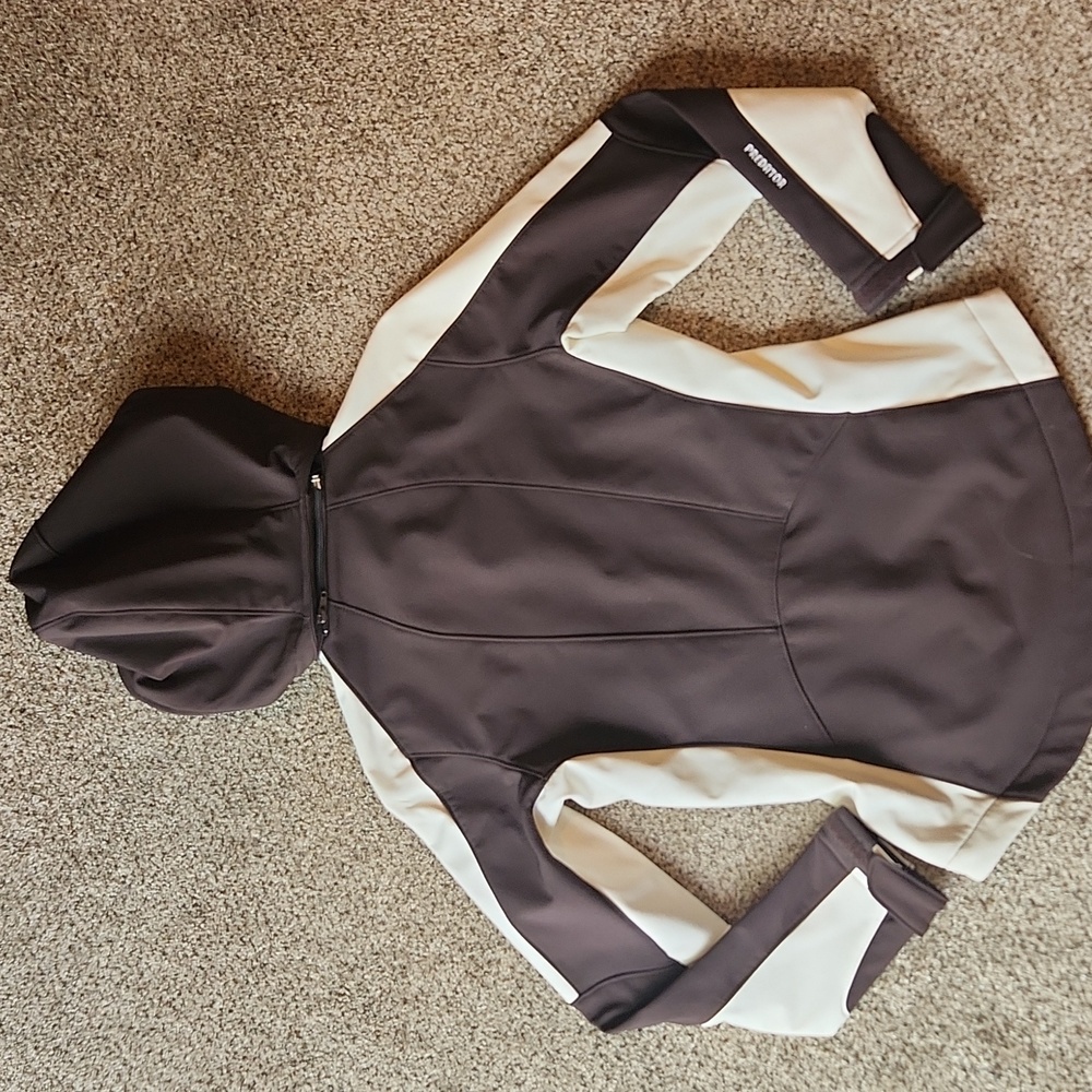 Predator | Brown & White Soft Shell Jacket - Picture 11 of 13